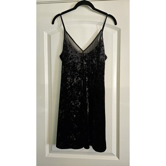 Xhilaration Slip Dress Size XS Black Velvet Mini Spaghetti Straps Adjustable - Picture 5 of 7